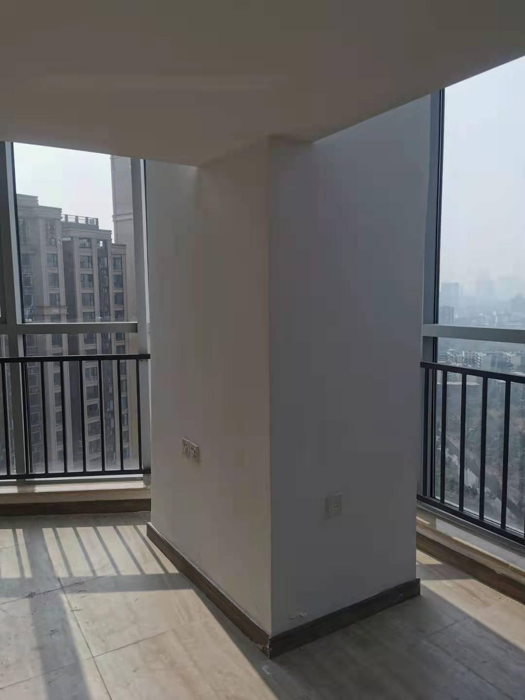 成都小区承重柱不达标拆除事件，背景揭秘与影响分析