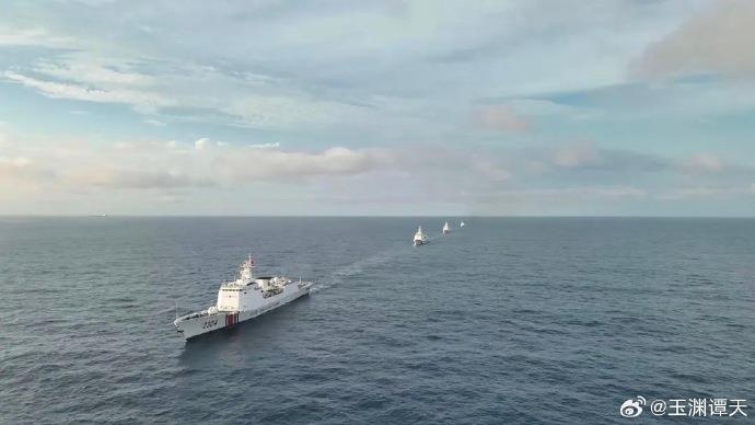 四支海警舰艇编队环台岛巡航管控，彰显国家主权与海洋力量威严