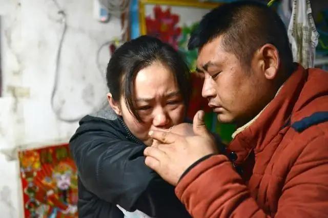 大四学生失联数月背后的挂科困境，自然美景助力找回人生方向！