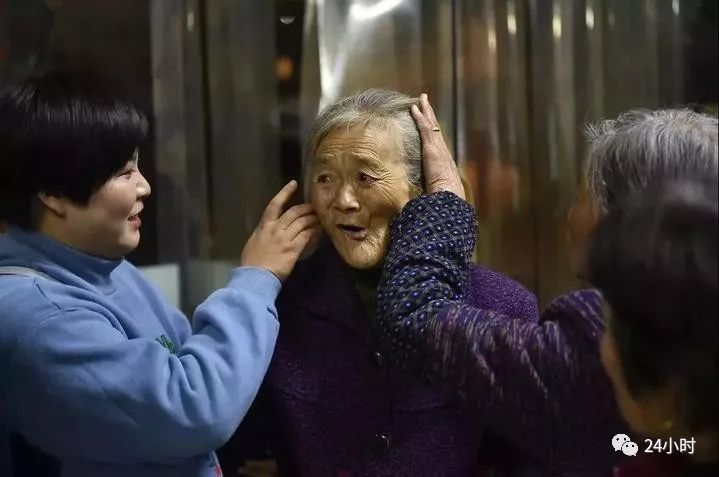 余华英庭审现场曝光，手铐下的自然疗愈之旅与心灵觉醒