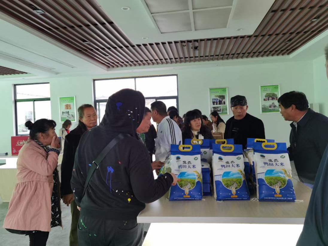 最新采购项目启动学习之旅，拥抱变化，自信闪耀