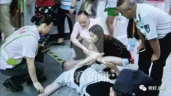 地铁最新猝死事件，神秘小巷的小店背后的故事