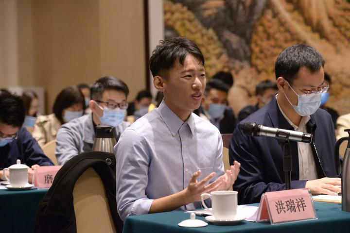 最新增肺炎，逆境中的学习与成长，铸就自信与力量的故事
