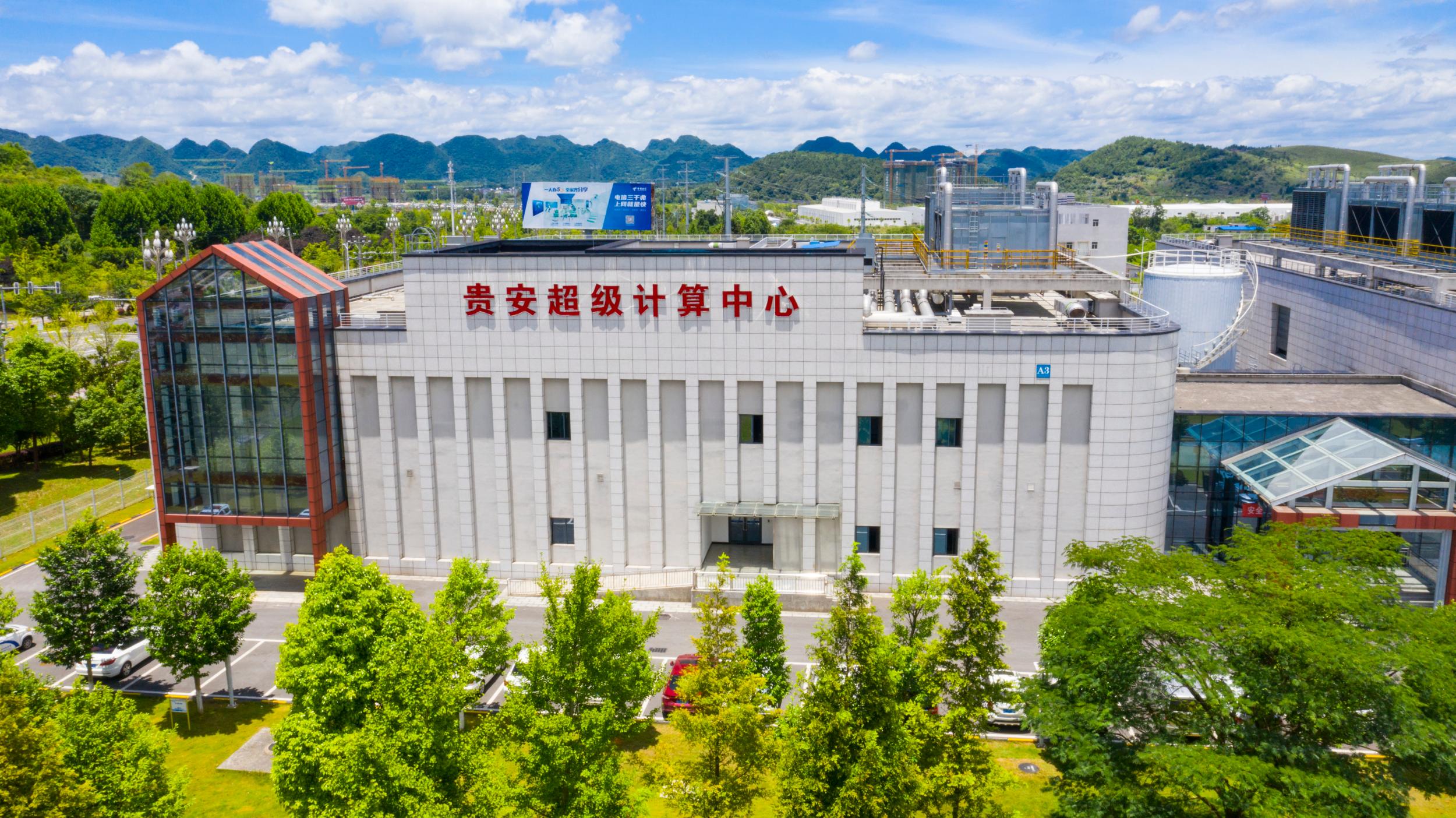 陕西万昱集团最新动态，小巷美食宝藏揭秘，独特风味令人陶醉