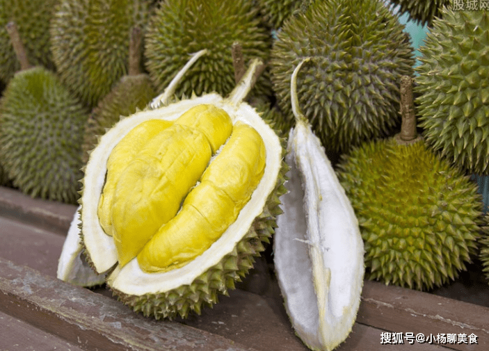 昆明榴莲价格最新动态，科技重塑味蕾盛宴，榴莲爱好者的科技之旅