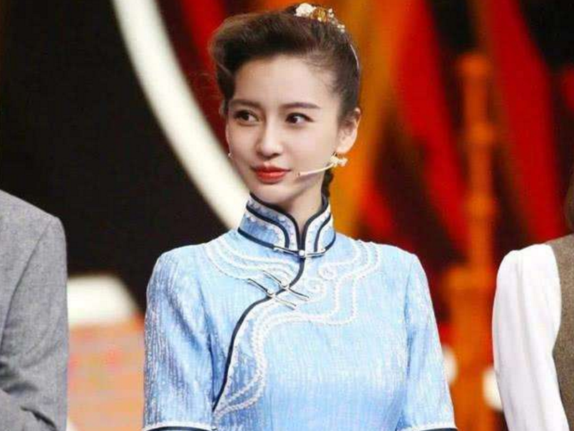 最新王牌杨颖，变化、学习与自信的力量闪耀星途