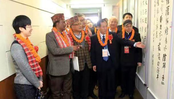 中国中铁股票，投资魅力与友情纽带共舞