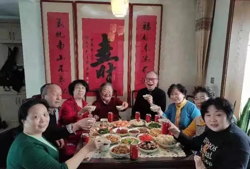 咸阳招聘信息最新招聘,咸阳招聘信息之旅，友情的温暖与家的呼唤