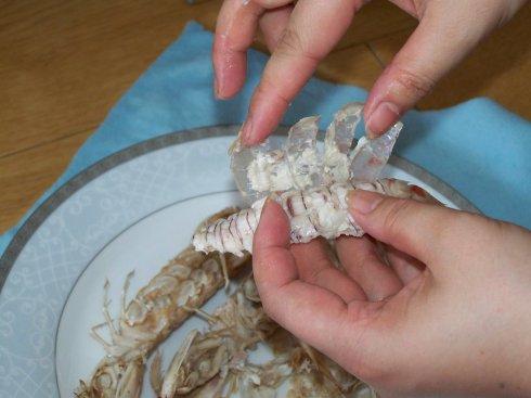 皮皮虾传奇最新篇章，从虾壳窥见无限可能，自信成就奇妙旅程