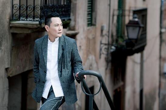 张信哲最新歌曲揭秘，小巷深处的音乐宝藏