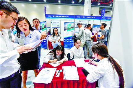 光谷招聘网最新招聘信息，企业人才需求与求职者交汇点