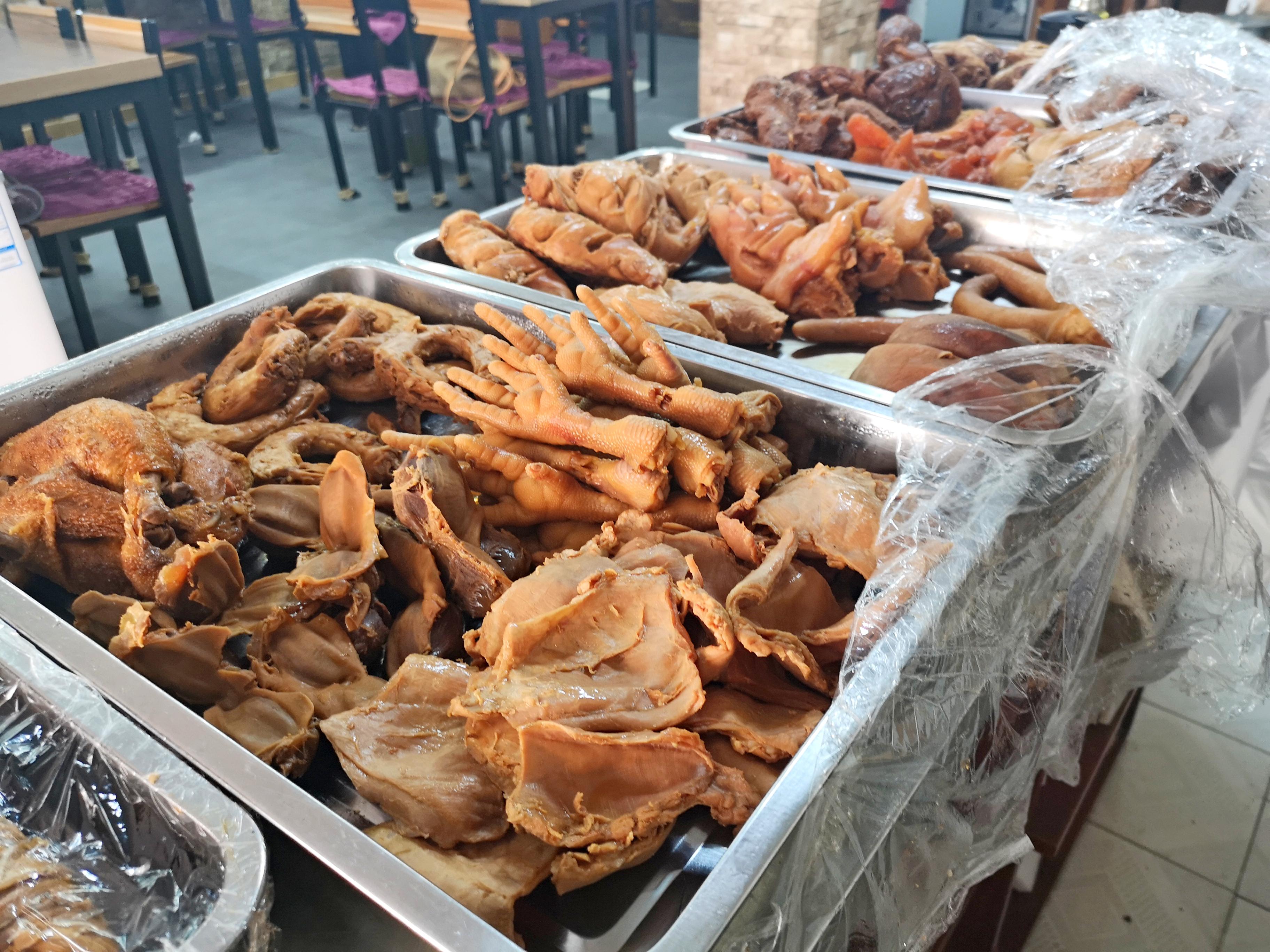 小巷特色小店探索