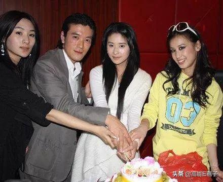 papi酱揭秘黄圣依杨子日常，演戏还是真实情感？